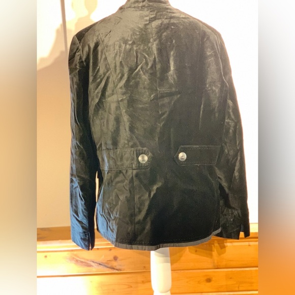 Women’s size 16 ColdWater creek black velvet Nehru collar jacket hidden buttons - Picture 4 of 12